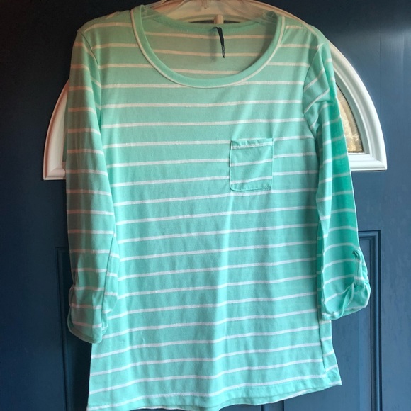 3/4 Sleeve Striped Top - Picture 1 of 4